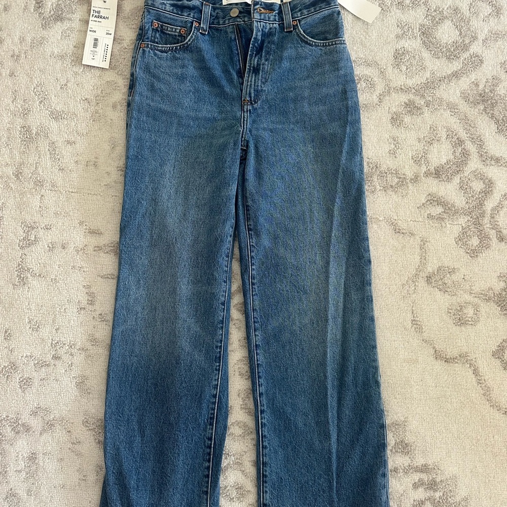Aritzia: Denim Forum Jeans